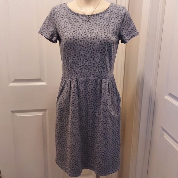 Boden Two Toned Blue Dress With Pockets Size 6P - Picture 1 of 7